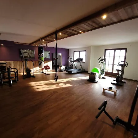 Cool - In - Hallstatt - Wellness And Pool Included Gosau