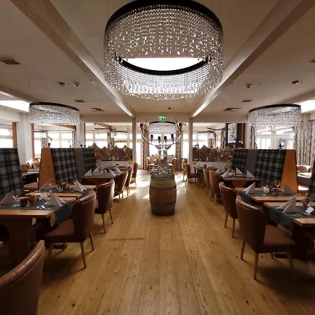 Cool - In - Hallstatt - Wellness And Pool Included * Gosau