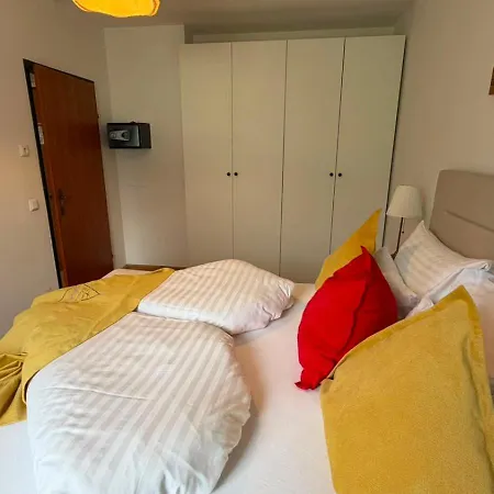 Alpine With Indoor Pool & Included - 10 Min From Hallstatt Apartmán