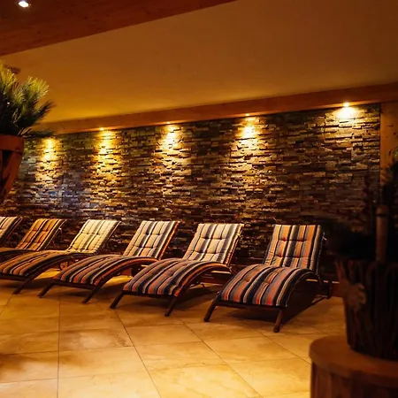 Cool - In - Hallstatt - Wellness And Pool Included Apartment