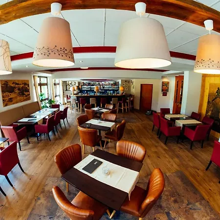 Alpine Studio With Indoor Pool & Spa Included - 10 Min From Hallstatt *